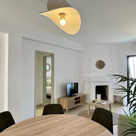 - Close To The - 6 Pax - Apartment *